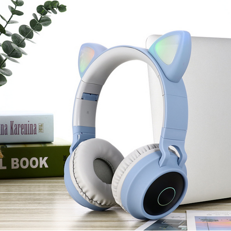 LED Light Up Kids Wireless Headphones Over Ear with MicrophoneKids headphone Light Blue - Madshot